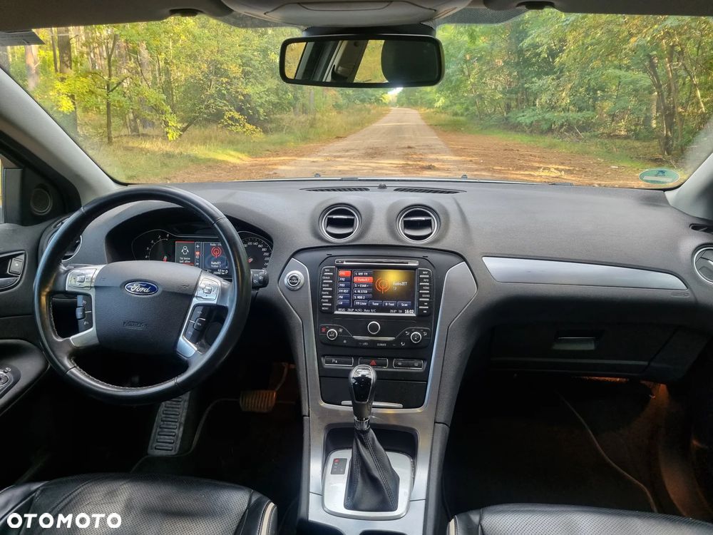 Ford Mondeo - 13