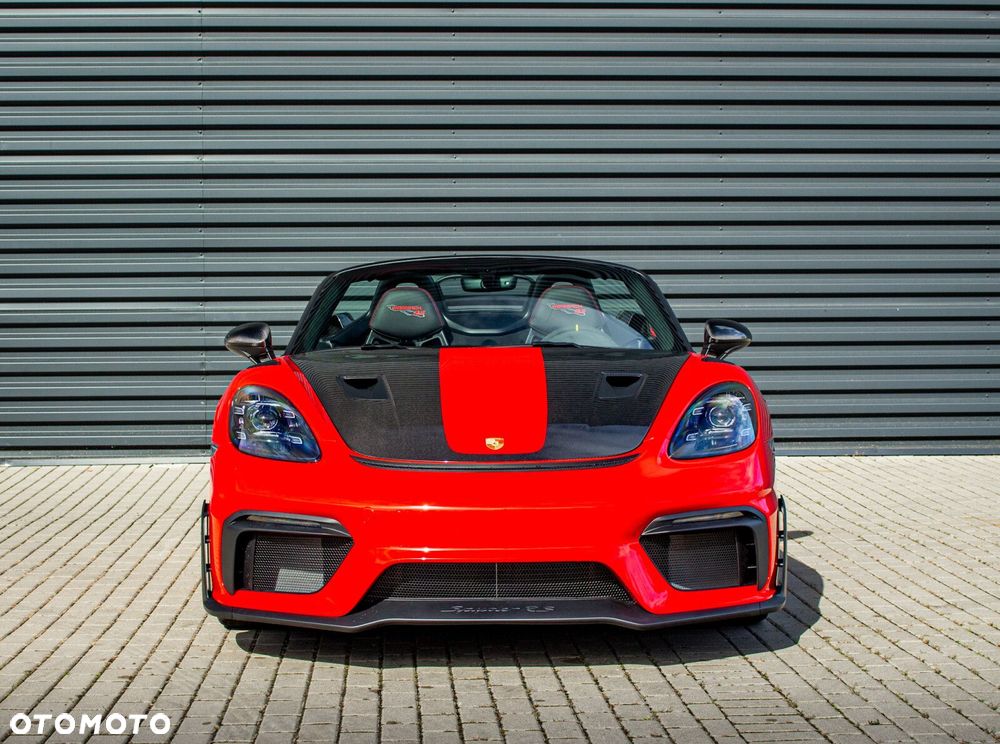 Porsche 718 Spyder - 4