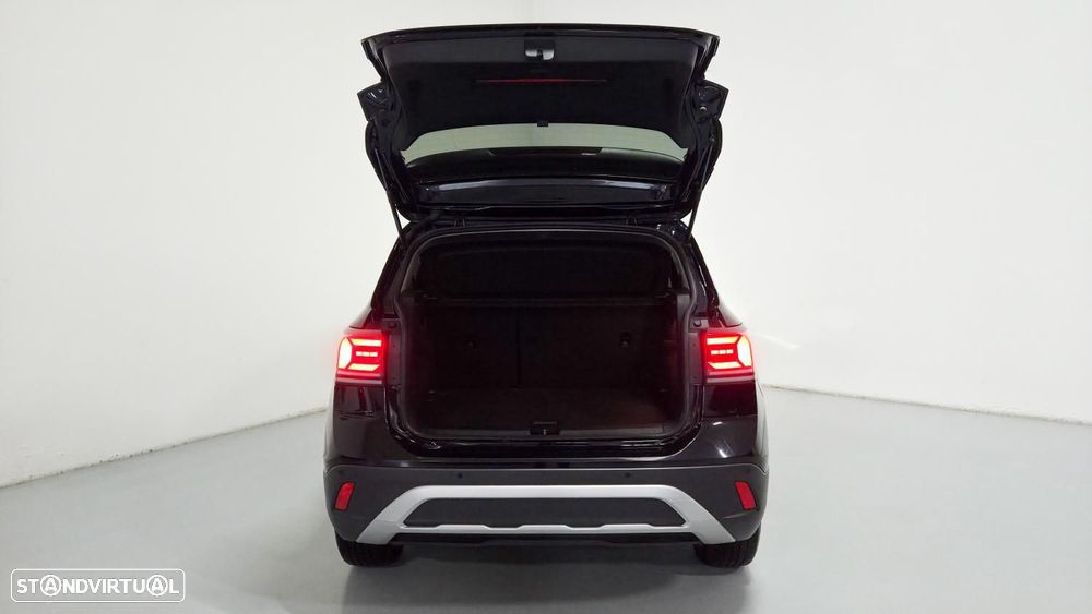 VW T-Cross 1.0 TSI Urban DSG - 18