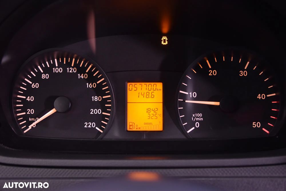 Mercedes-Benz Vito 110 CDI - 9