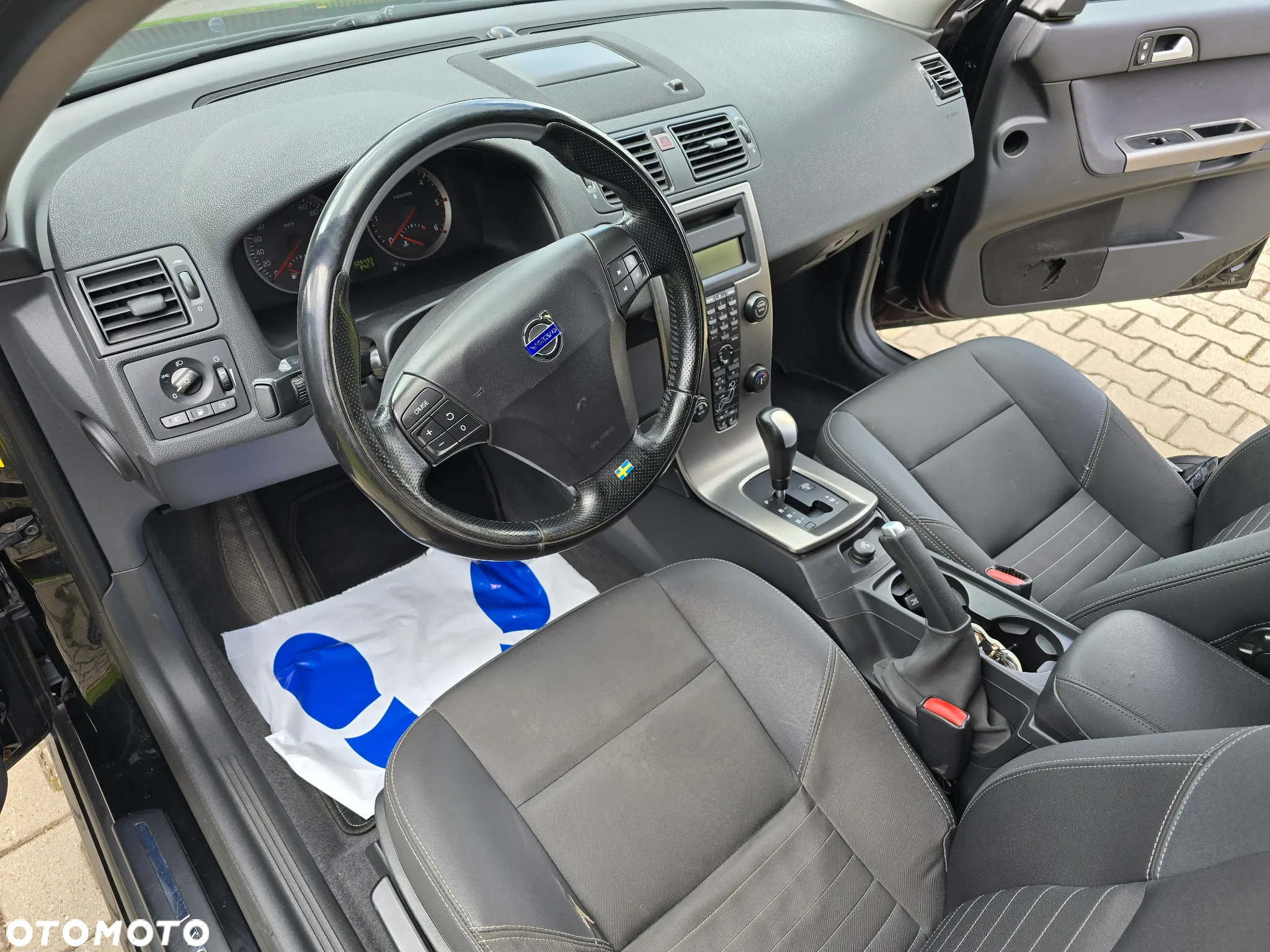 Volvo S40 2.4D5 - 9