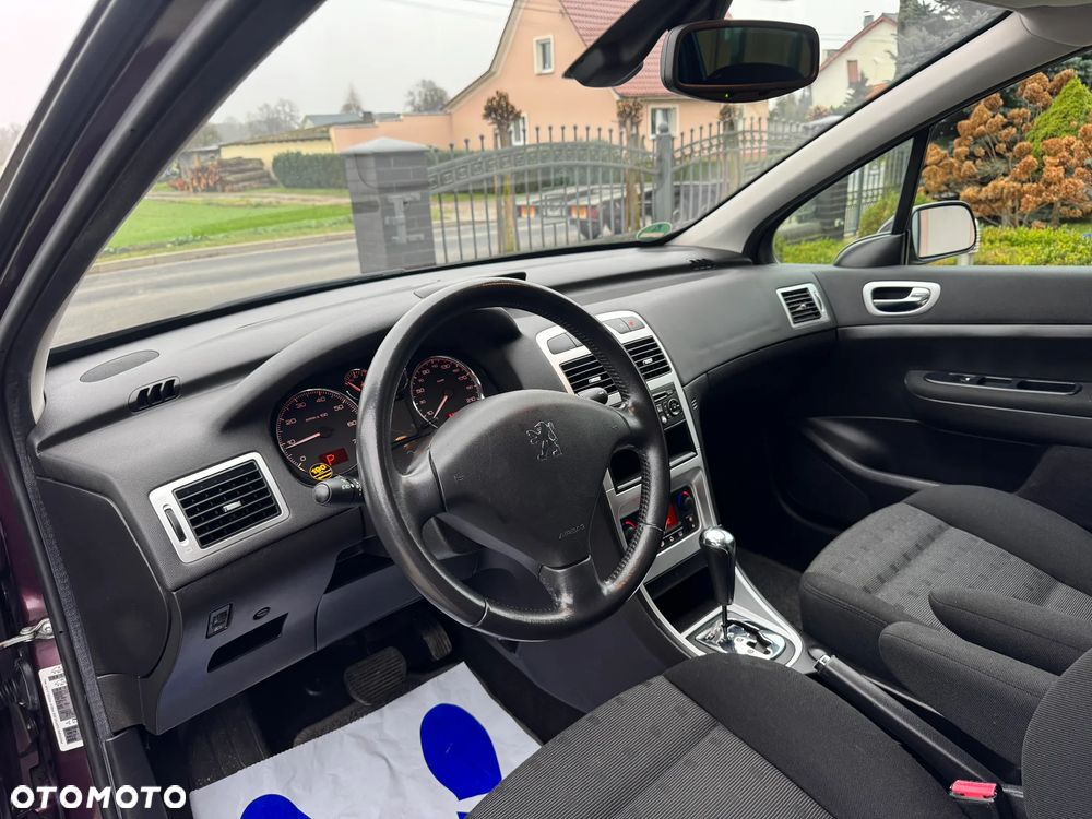 Peugeot 307 110 Automatik Premium - 12