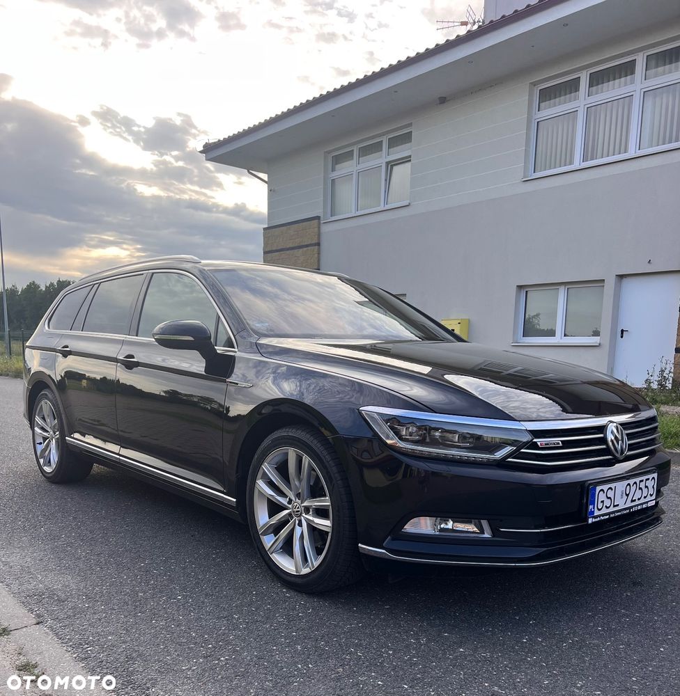 Volkswagen Passat 2.0 TDI SCR 4Mot DSG Highline - 2