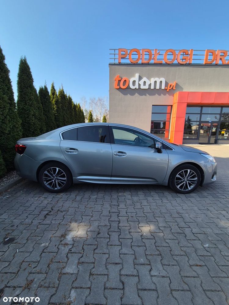 Toyota Avensis 1.8 Sol MS - 2