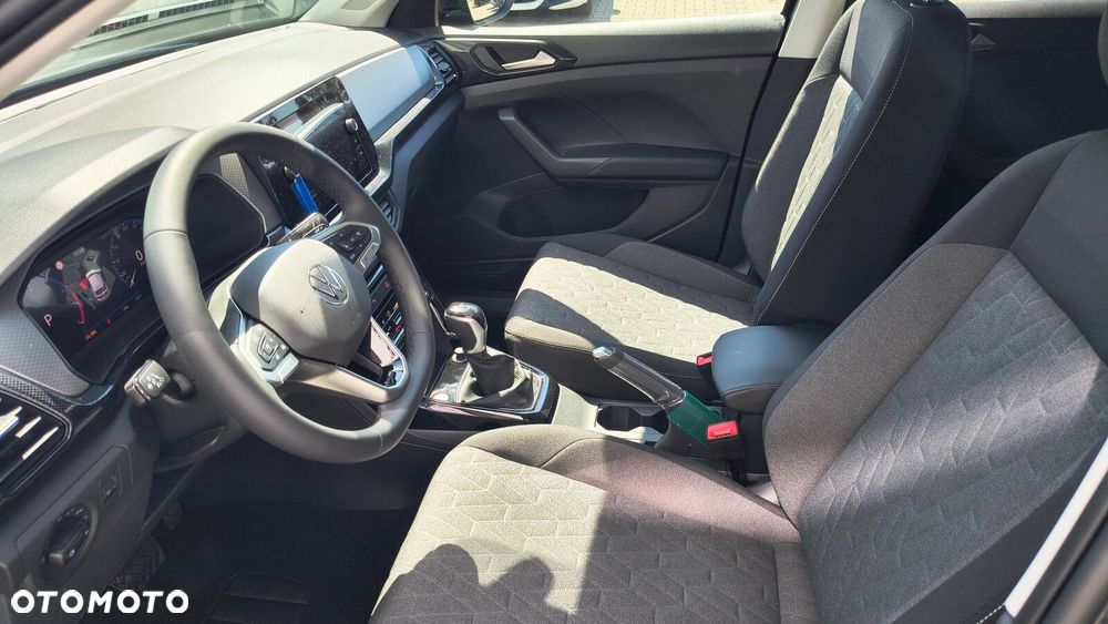 Volkswagen T-Cross - 14