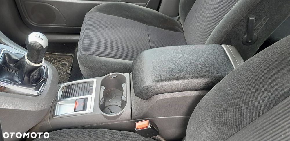 Ford Focus C-Max 1.8 Ghia - 30