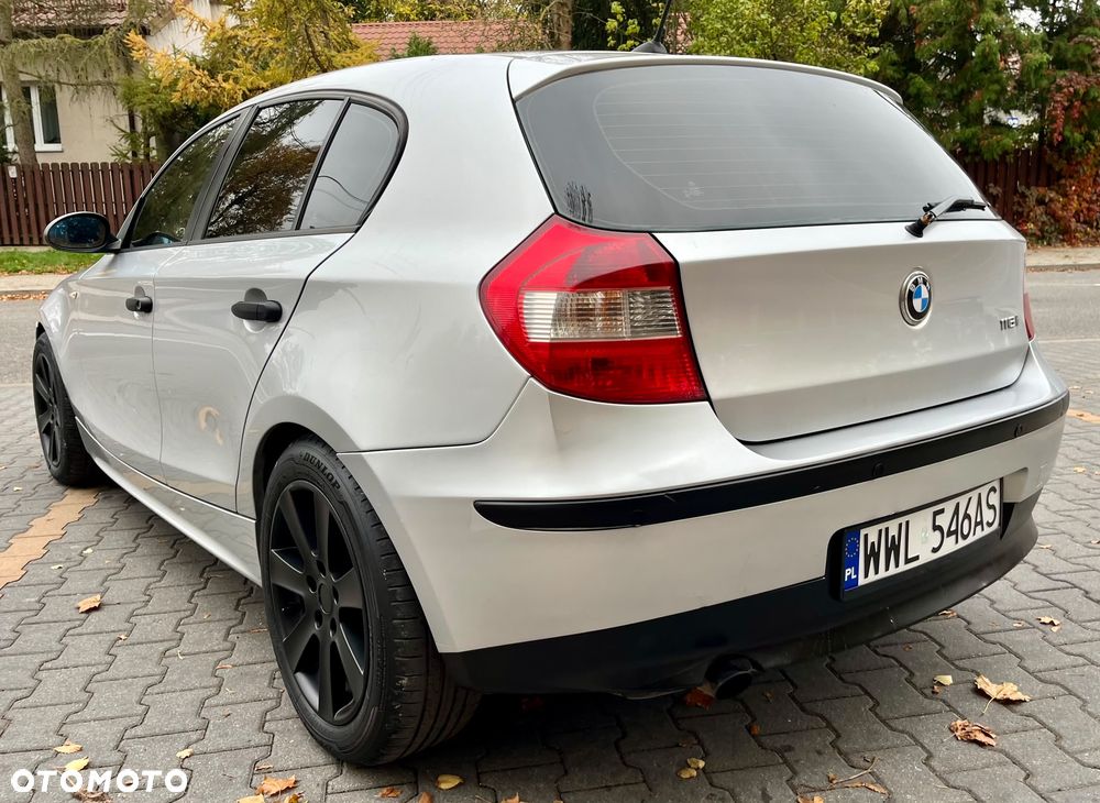 BMW Seria 1 2005 photo 4