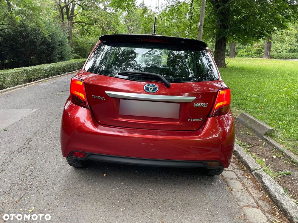 Toyota Yaris Hybrid 100 Premium EU6 - 4