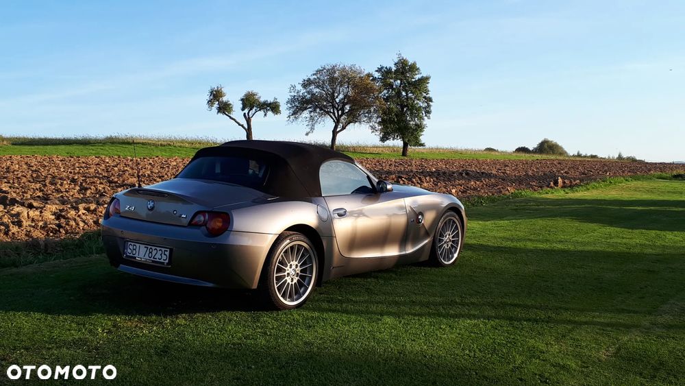 BMW Z4 2004 photo 4