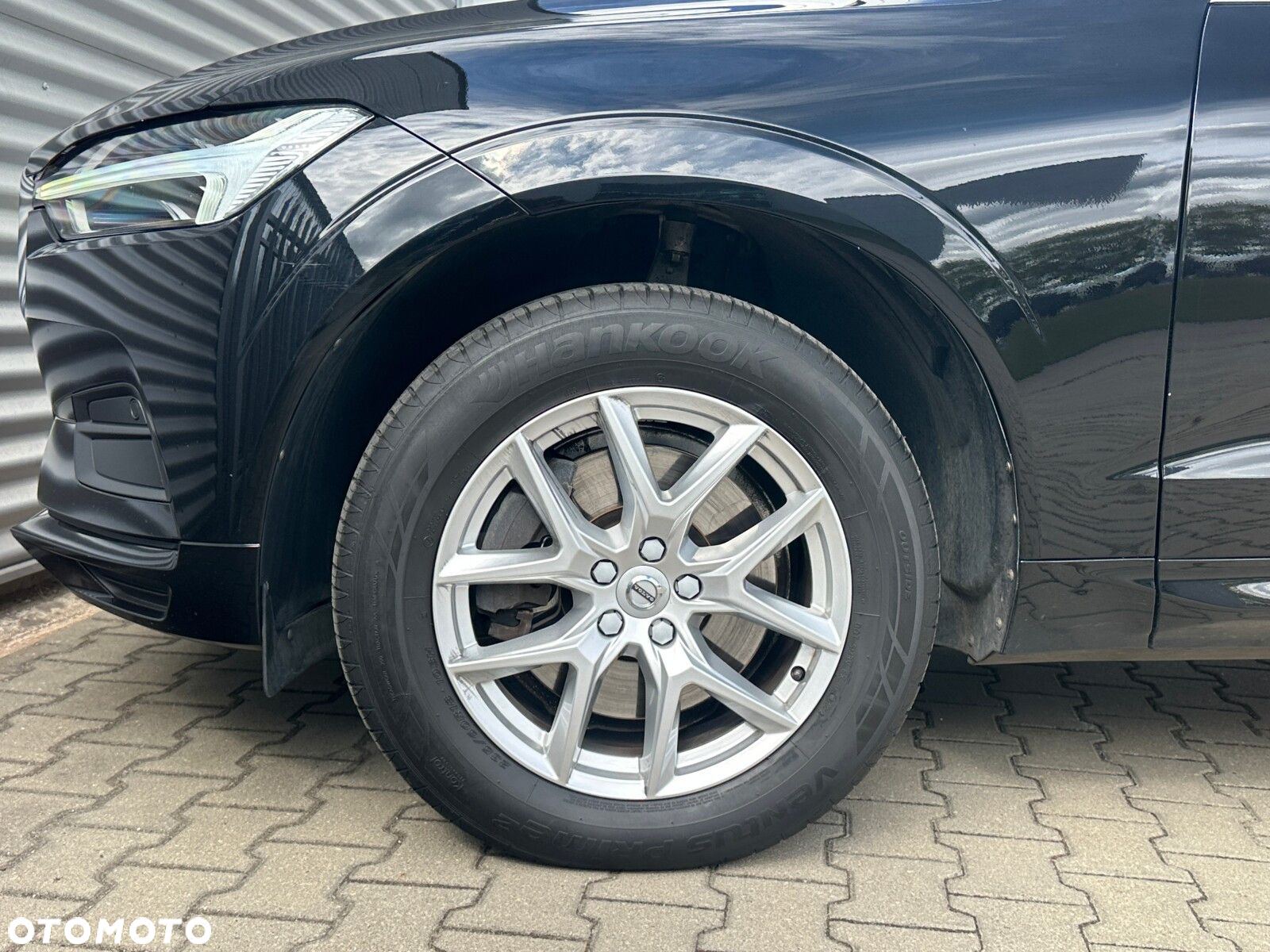 Volvo XC 60 T4 Momentum - 11