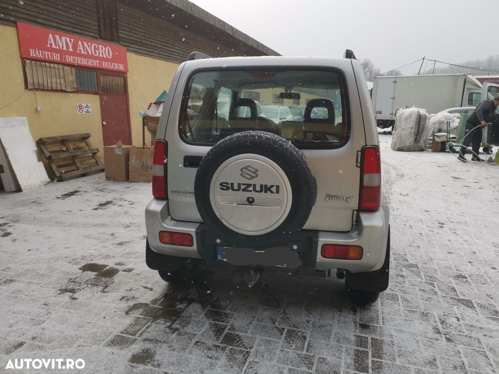 Suzuki Jimny - 10