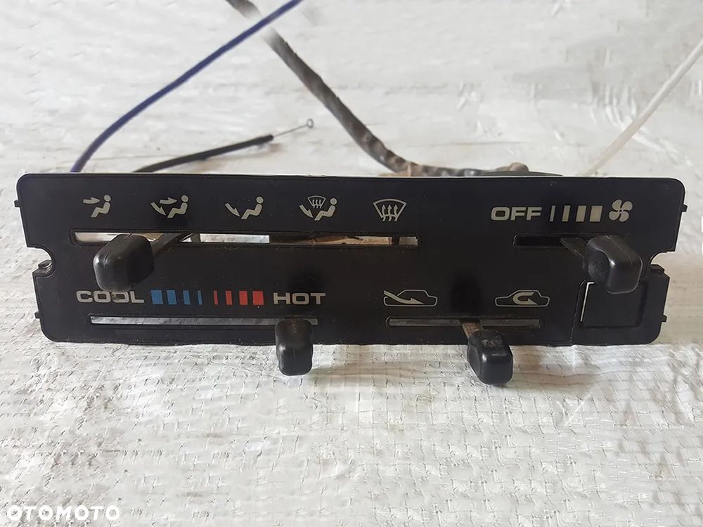 Panel nawiewu (nawiewów, nadmuchu) do Suzuki Vitara I