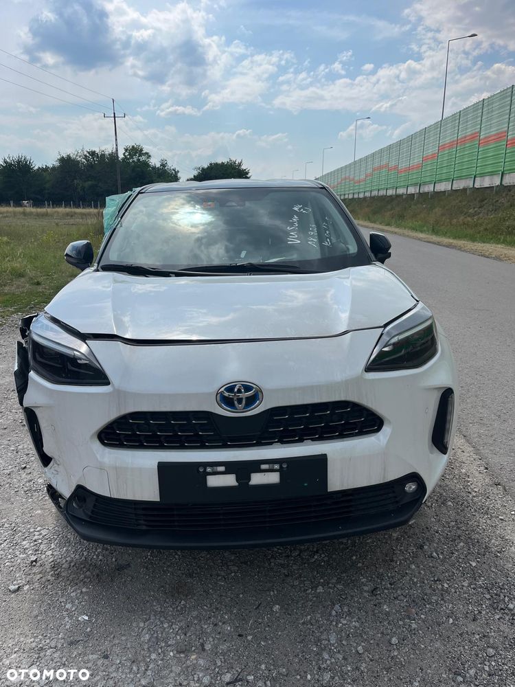Toyota Yaris Cross Hybrid 1.5 Executive AWD - 8