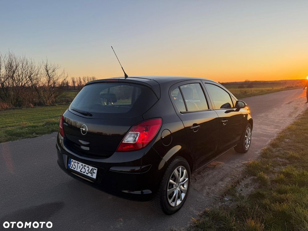 Opel Corsa 1.2 16V Selection 110 Jahre - 7