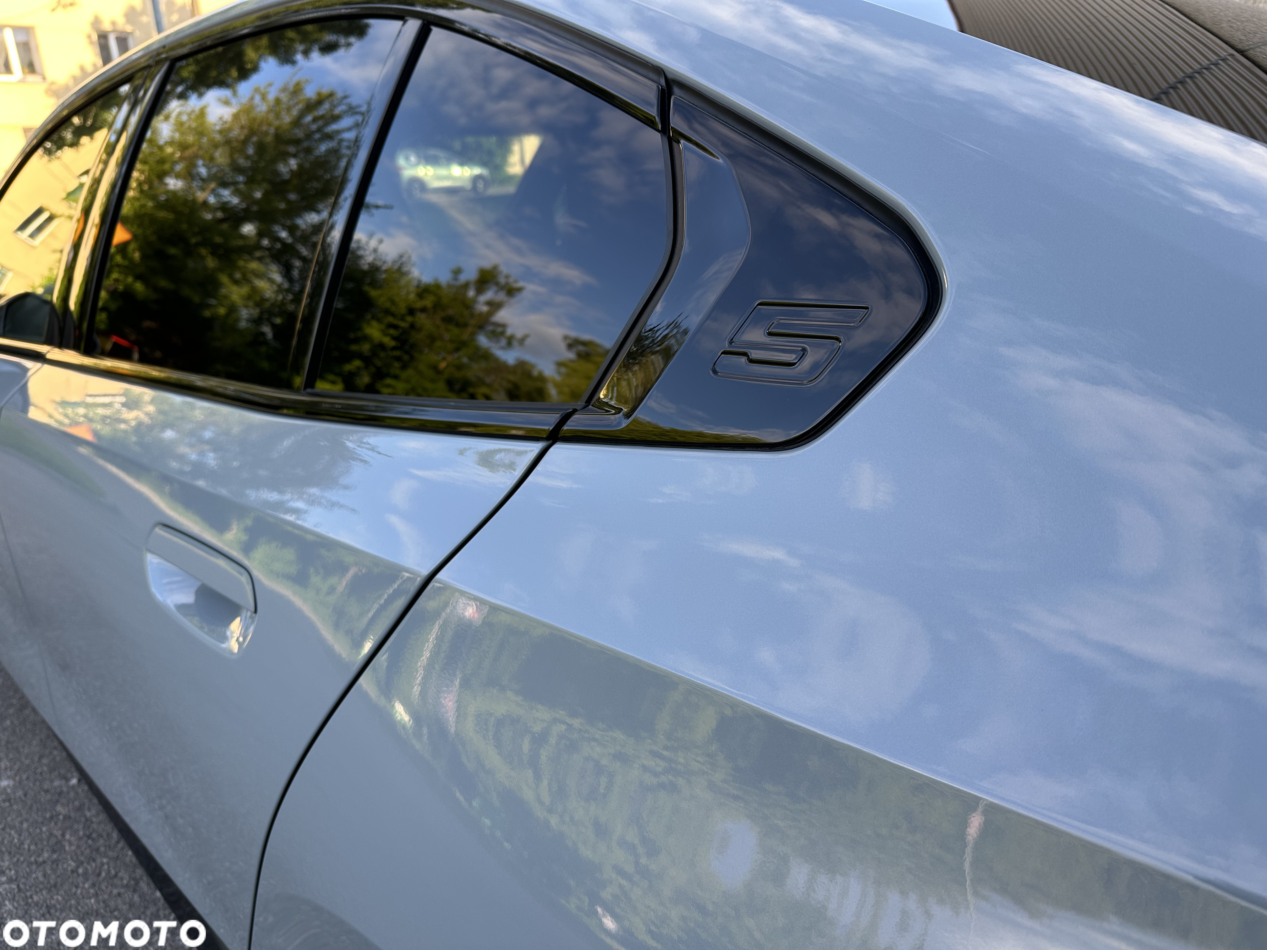 BMW Seria 5 - 12