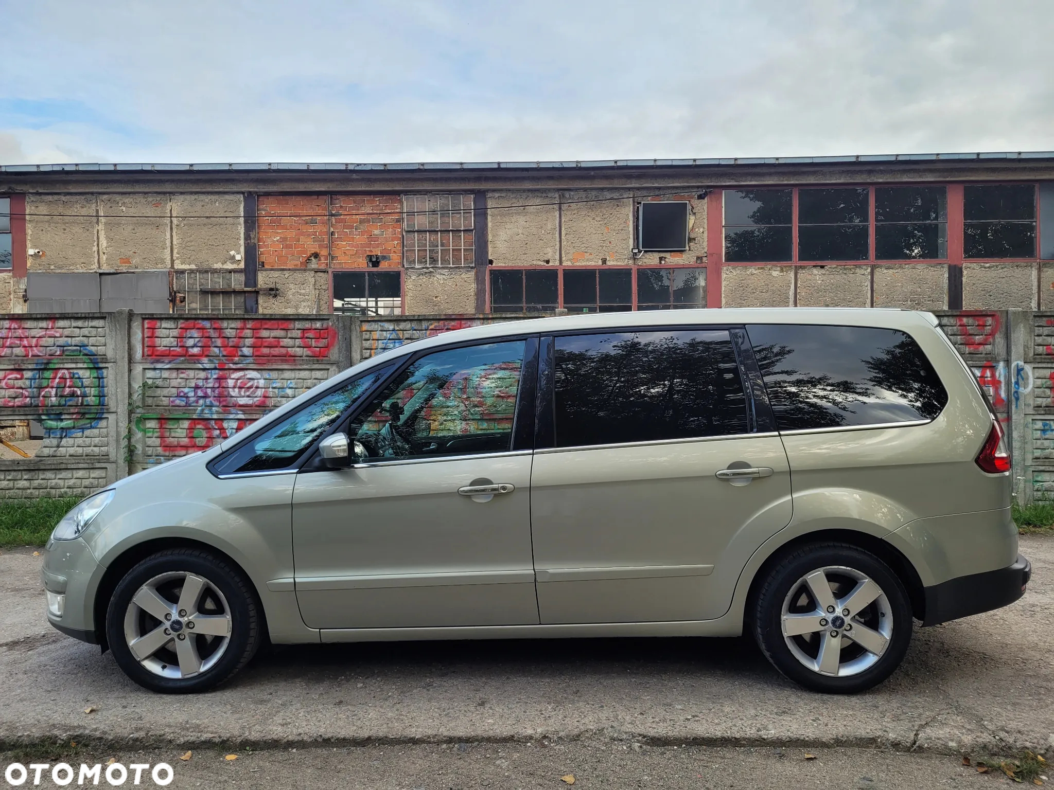 Ford Galaxy 2.0 TDCi Titanium - 6