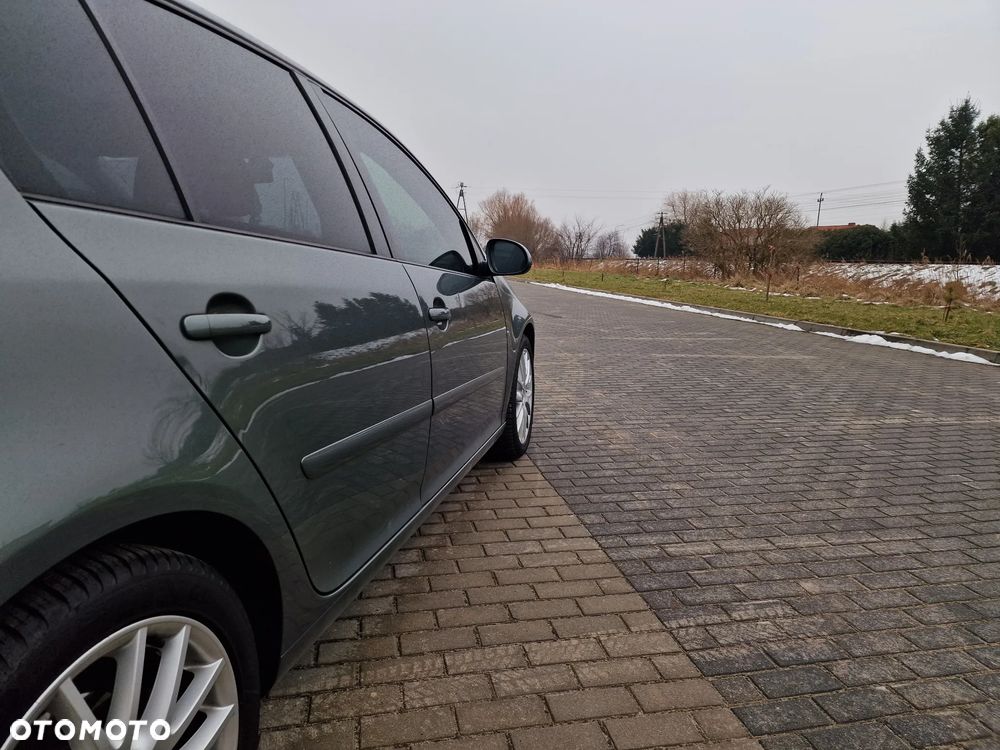 Volkswagen Golf 2.0 TDI DPF GT Sport - 8