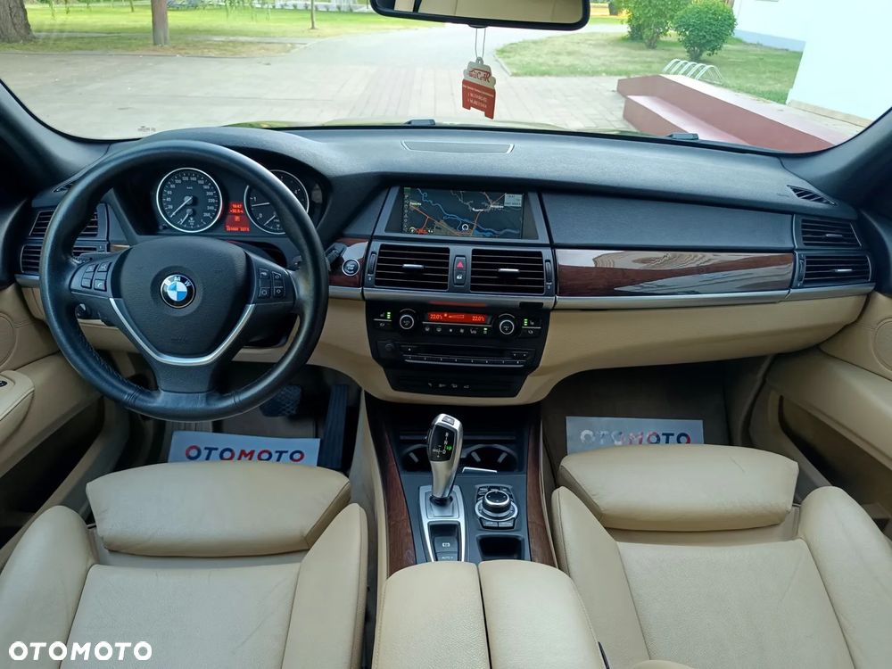 BMW X5 xDrive30d - 27