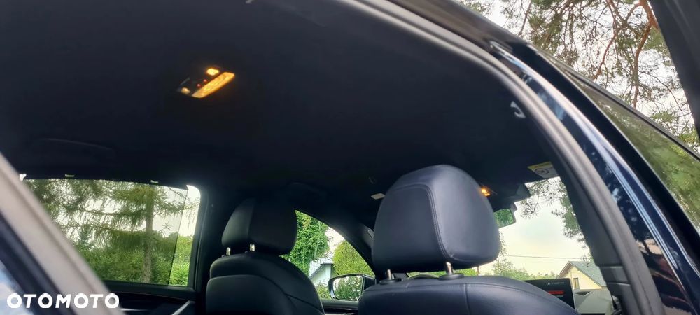 BMW Seria 5 520d xDrive M Sport sport - 27
