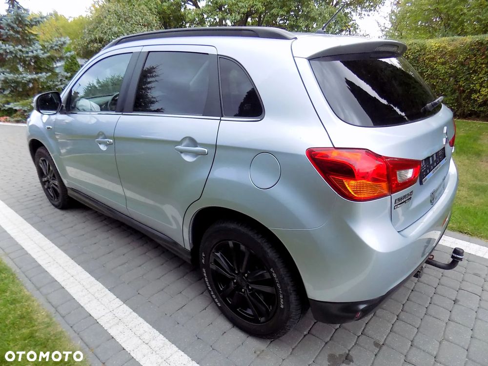 Mitsubishi ASX - 16