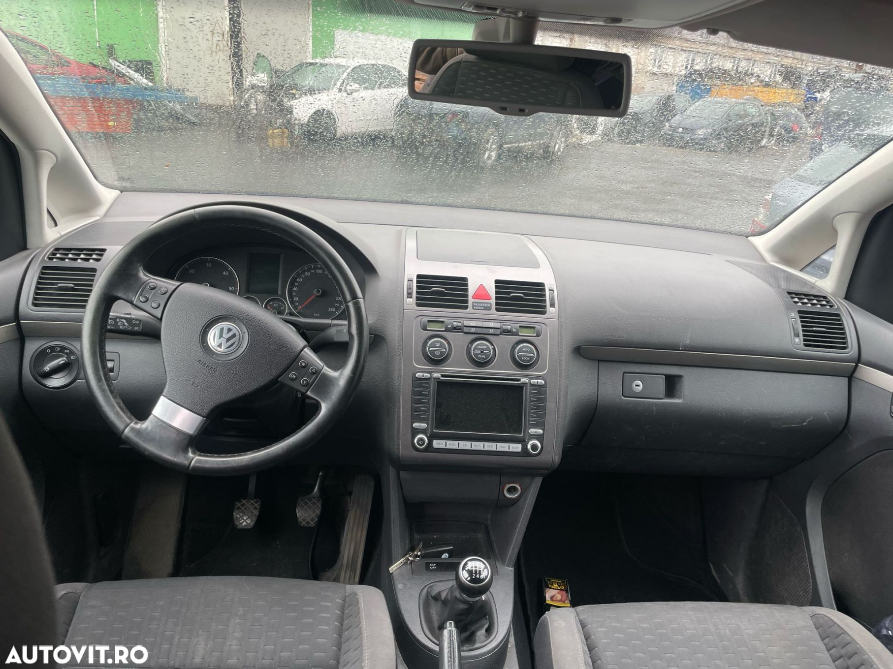 Fata de usa stanga spate 1t0867211023 Volkswagen VW Touran 1 [facelif - 17
