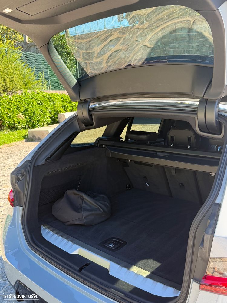 BMW 330 e xDrive Aut. M Sport - 10