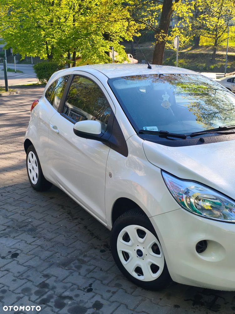 Ford KA 1.2 Titanium ASS EU6 - 15