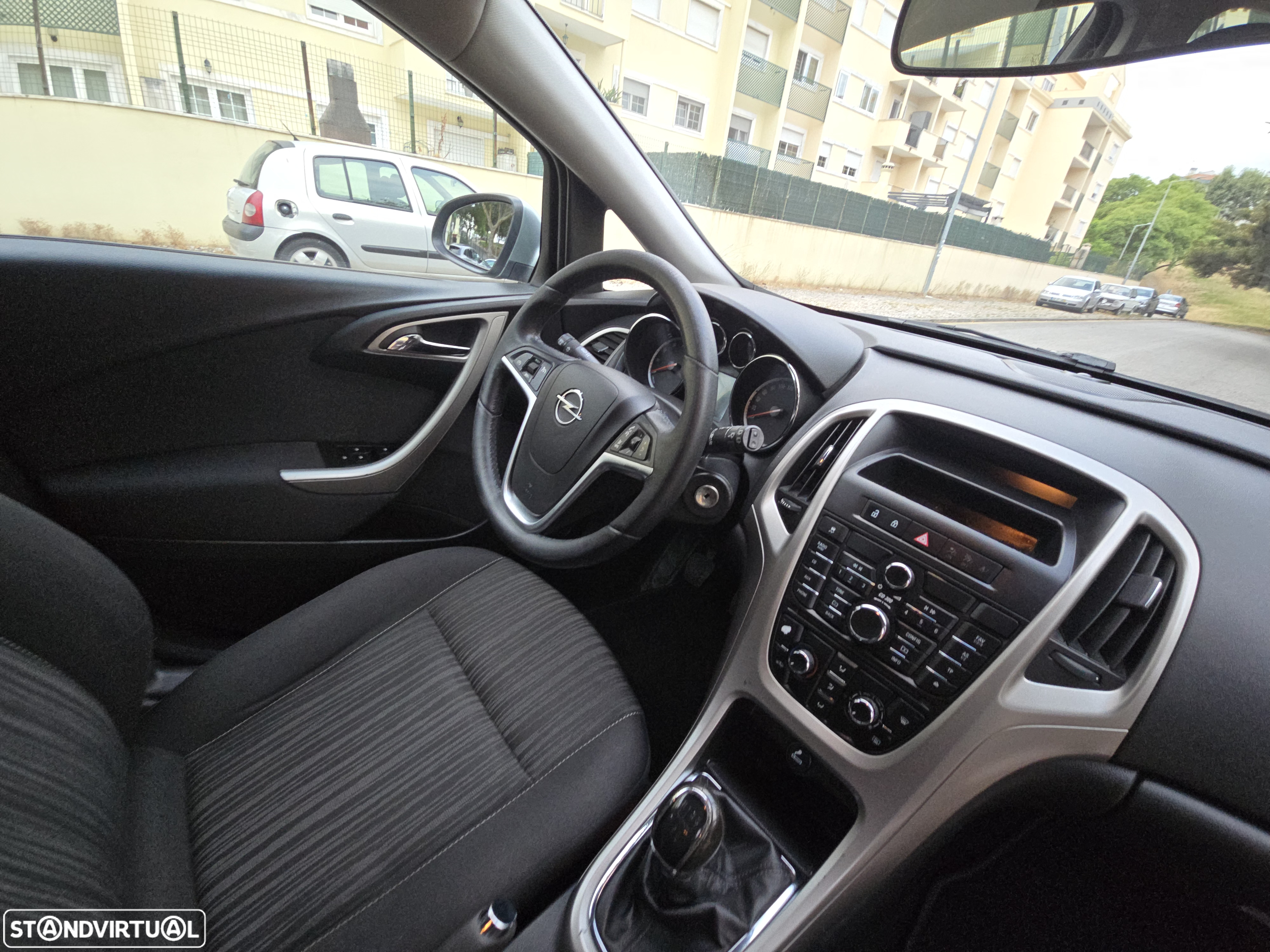 Opel Astra Sports Tourer 1.4 Executive J16 - 16