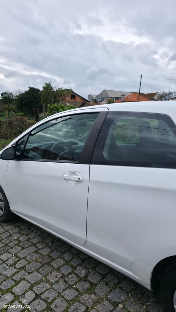 Toyota Yaris 1.4 D-4D Comfort - 5