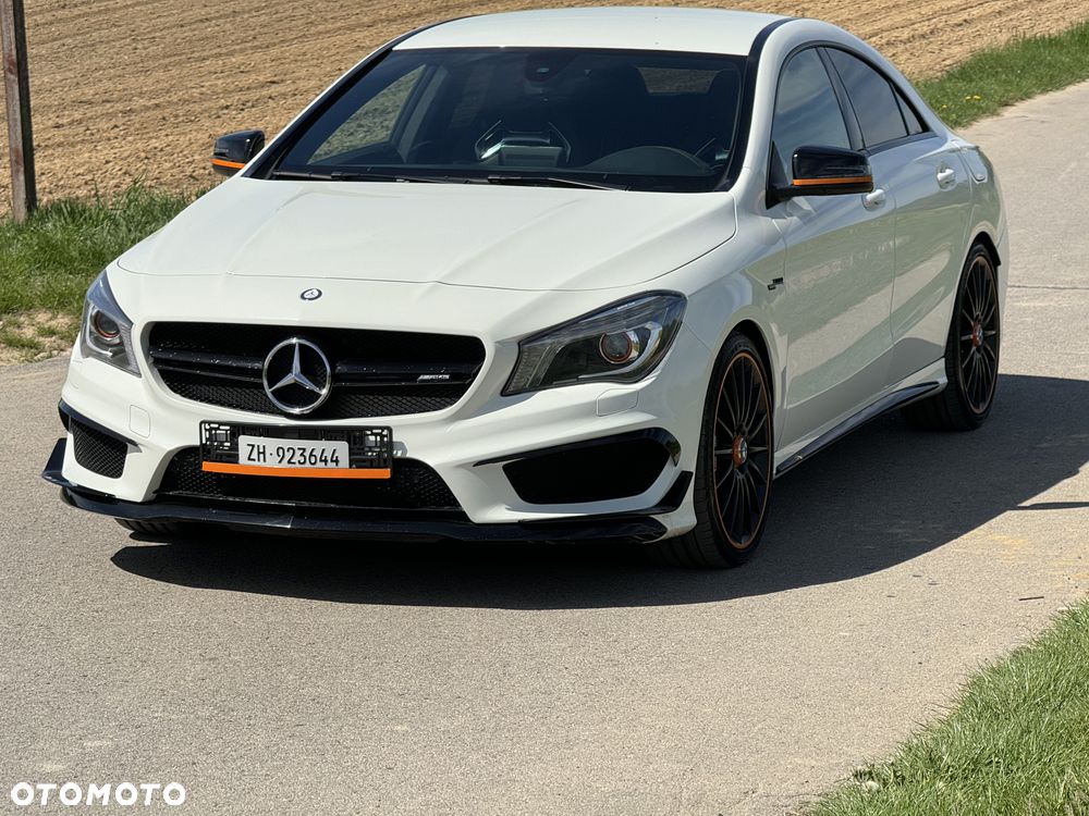 Mercedes-Benz CLA AMG 45 4-Matic - 10