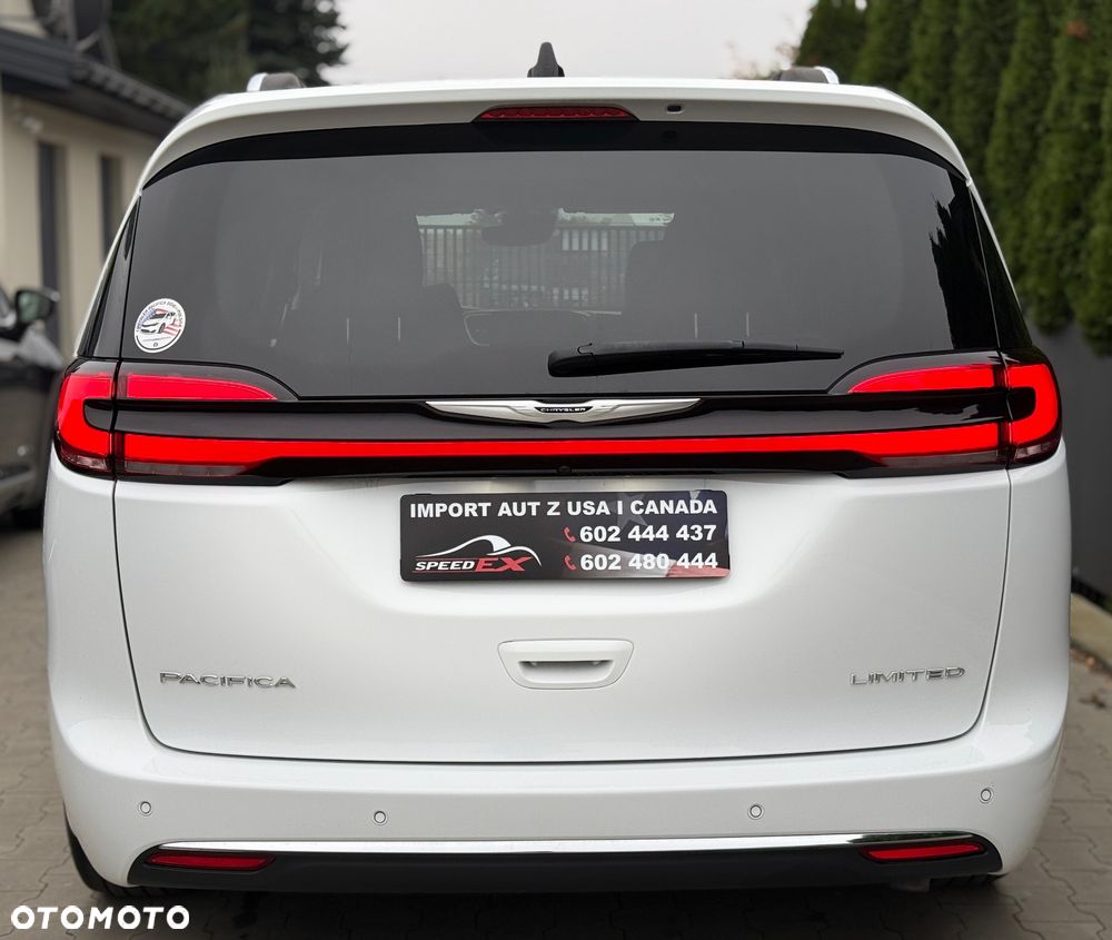 Chrysler Pacifica - 7