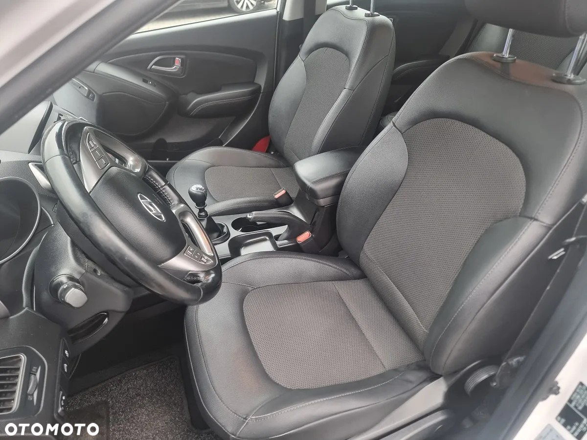 Hyundai ix35 - 15
