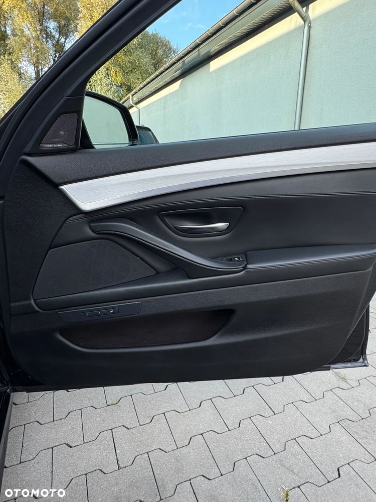 BMW Seria 5 - 16