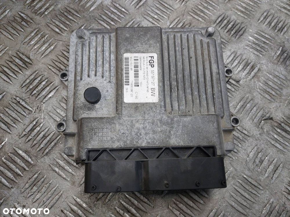 KOMPUTER STEROWNIK SILNIKA OPEL MERIVA A 1.3 CDTI 55197127 - 1