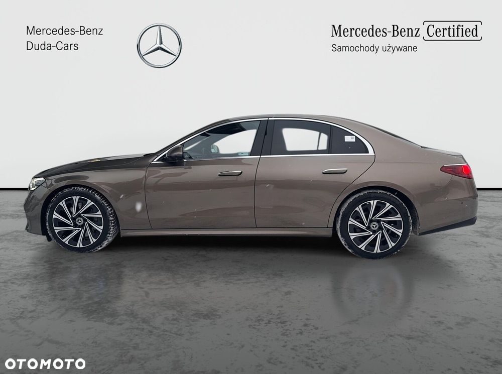 Mercedes-Benz Klasa E - 9