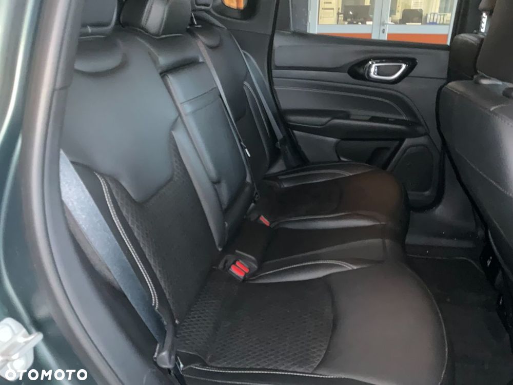 Jeep Compass 1.3 TMair Limited FWD S&S DDCT - 8