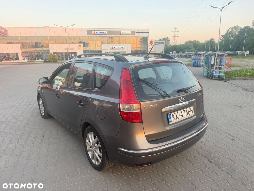Hyundai i30 1.6 CRDi Classic - 3
