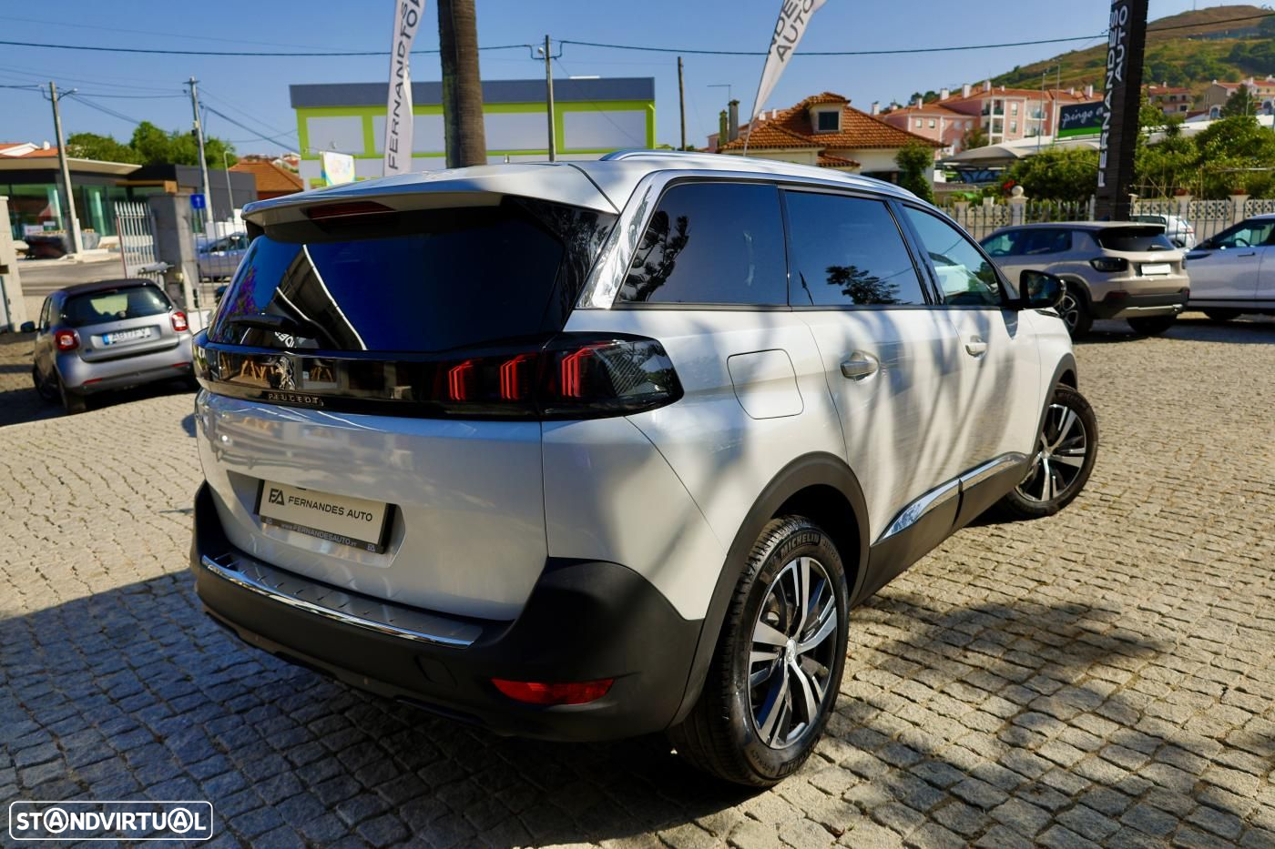 Peugeot 5008 1.5 BlueHDi Allure EAT8 - 2