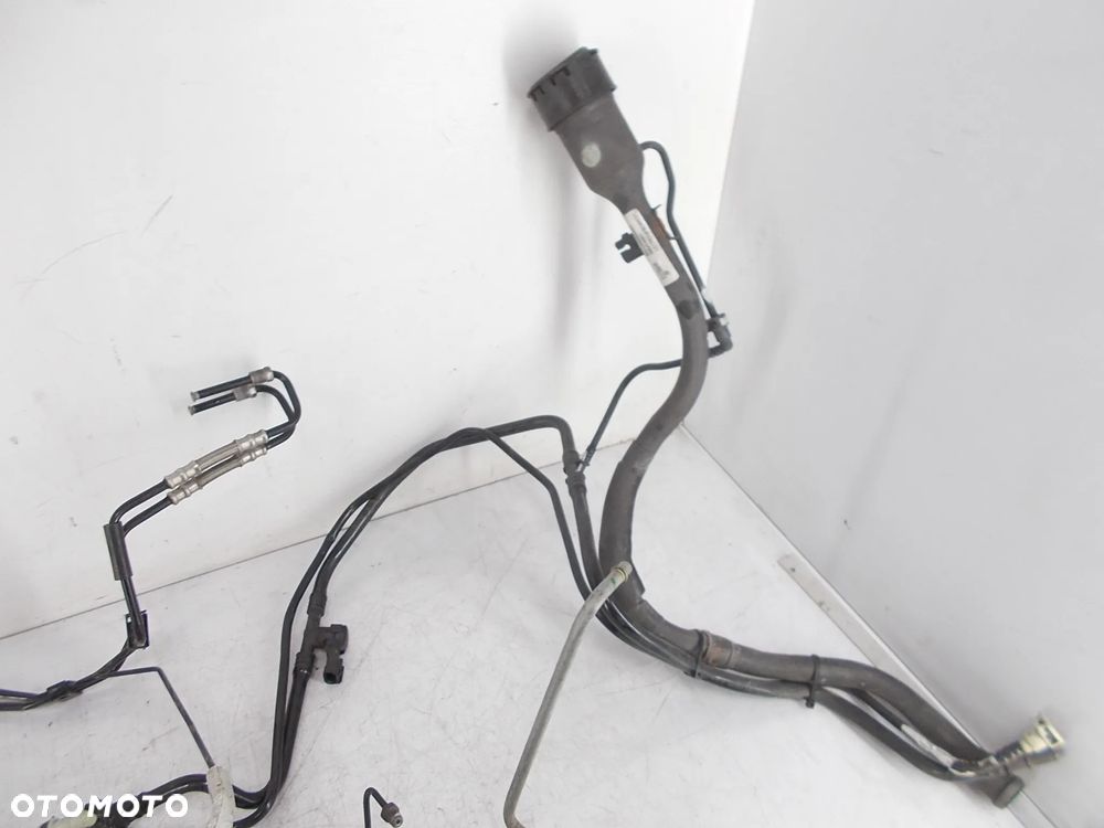 Zbiornik paliwa pompa wlew pływak Camaro VI ABS przewód popma hamulcowa serwo - 2