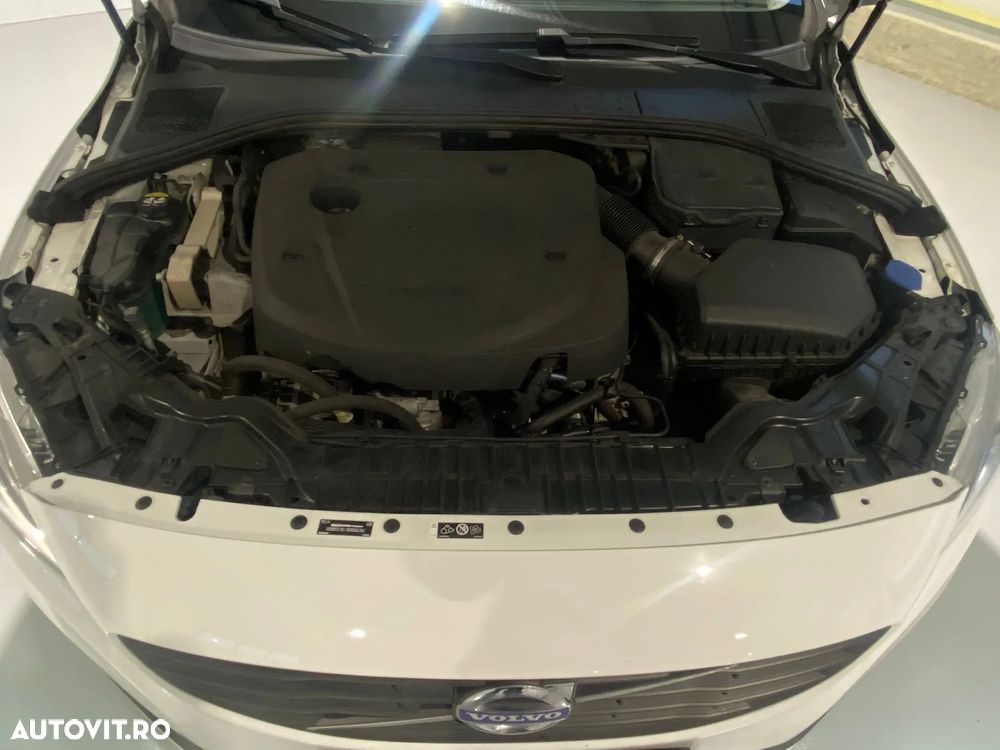 Volvo S60 D2 Kinetic - 14