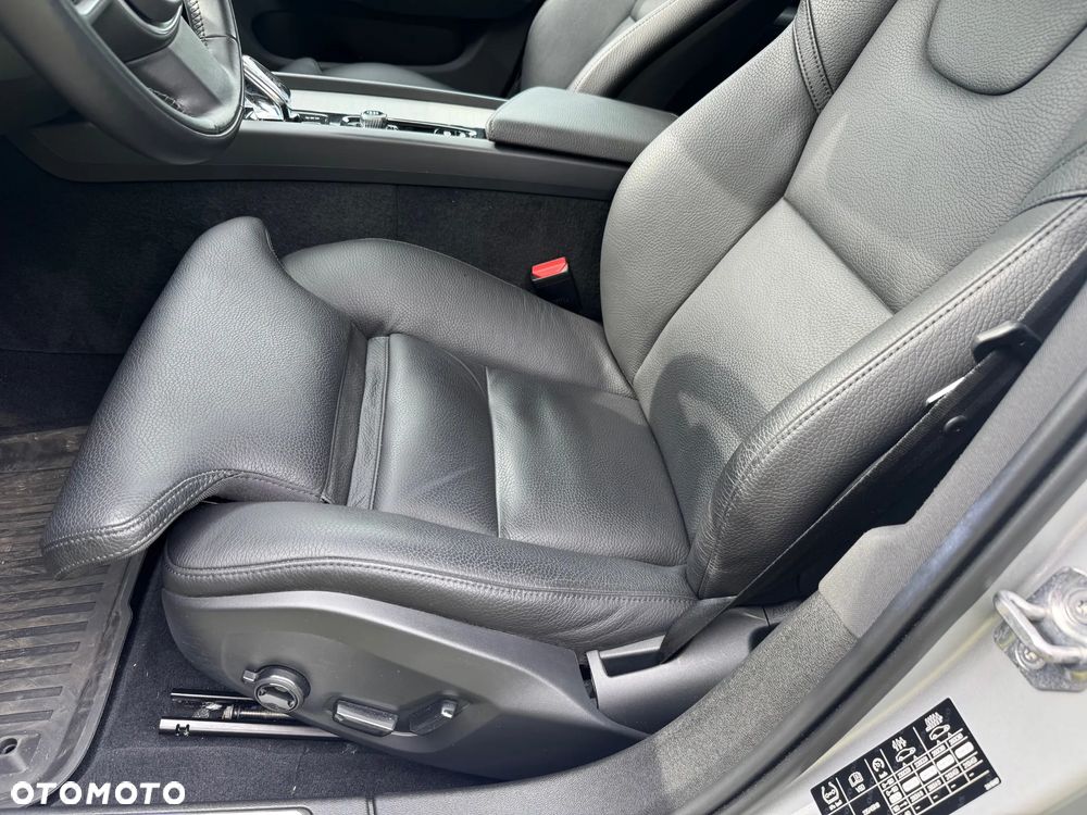 Volvo V60 B4 D Geartronic Inscription - 22