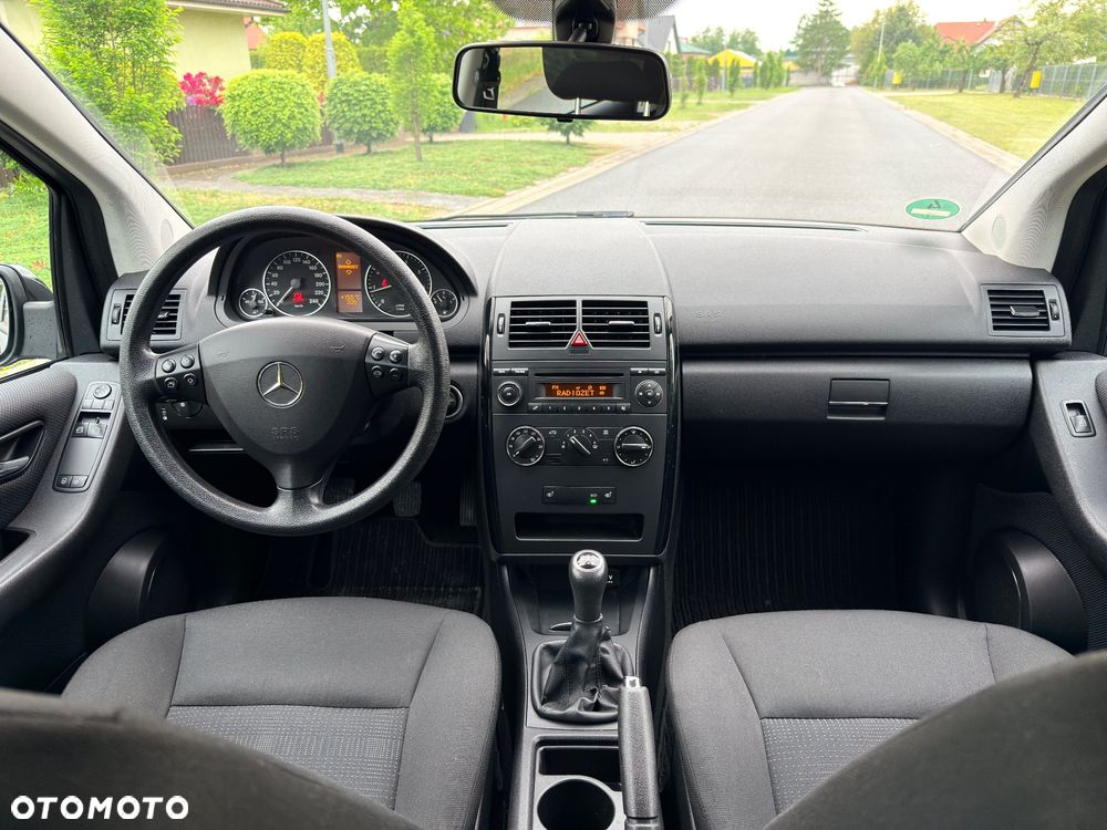 Mercedes-Benz Klasa A 160 BlueEFFICIENCY Avantgarde Special Edition - 25