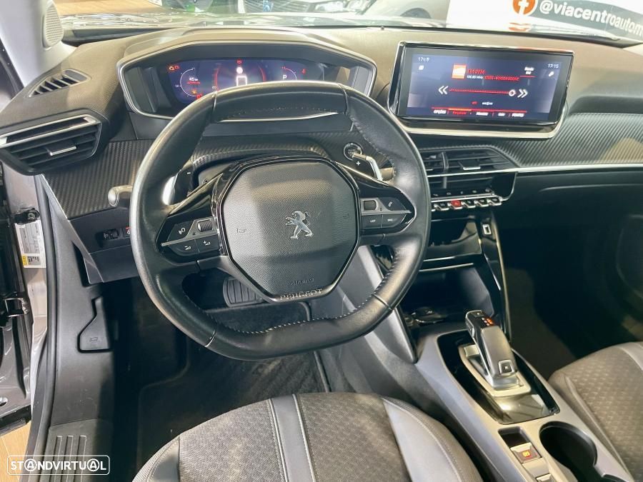 Peugeot 2008 1.2 PureTech Allure Pack EAT8 - 10