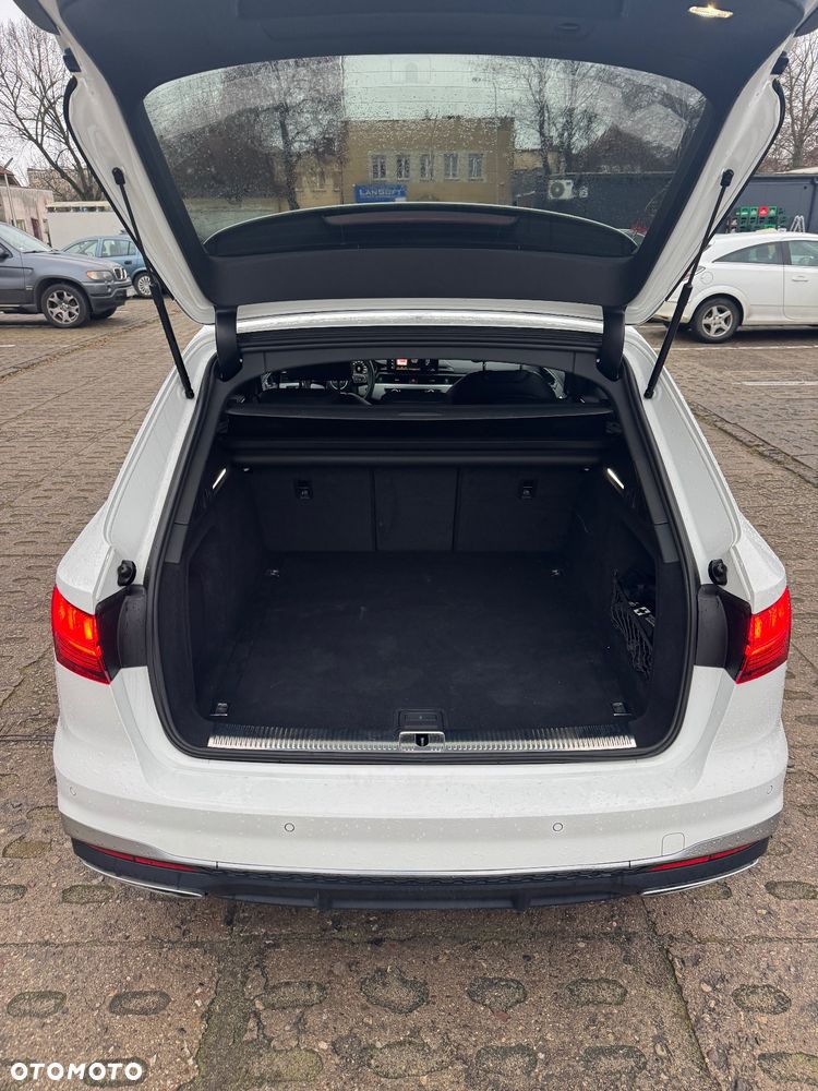 Audi A4 Avant 40 TDI quattro S tronic S line - 24