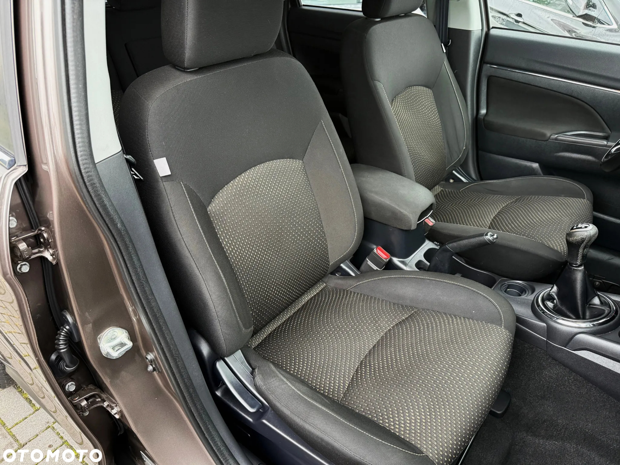 Mitsubishi ASX 1.6 2WD Inform - 13