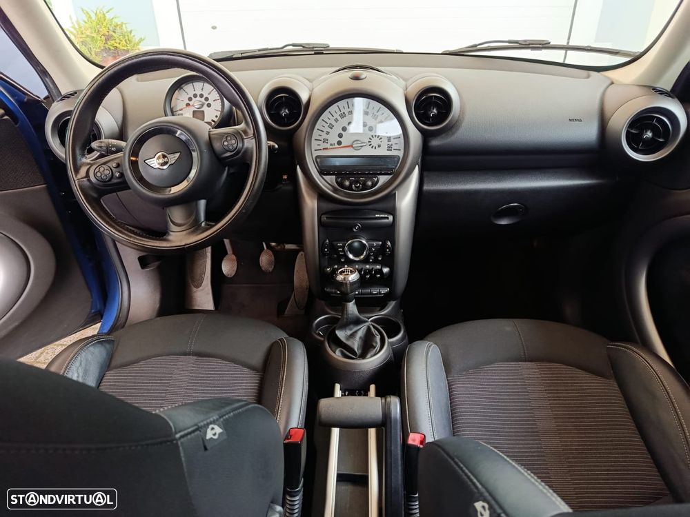 MINI Countryman Cooper D - 14