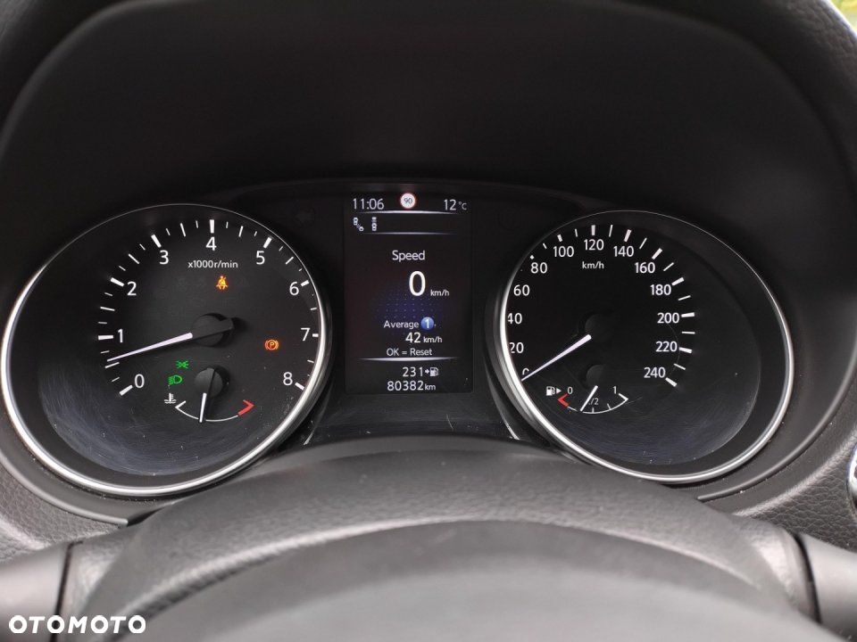 Nissan Qashqai - 14