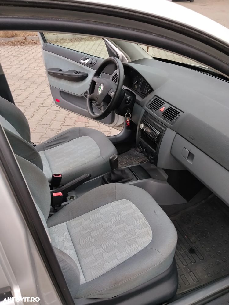 Skoda Fabia 1.4 Elegance - 11