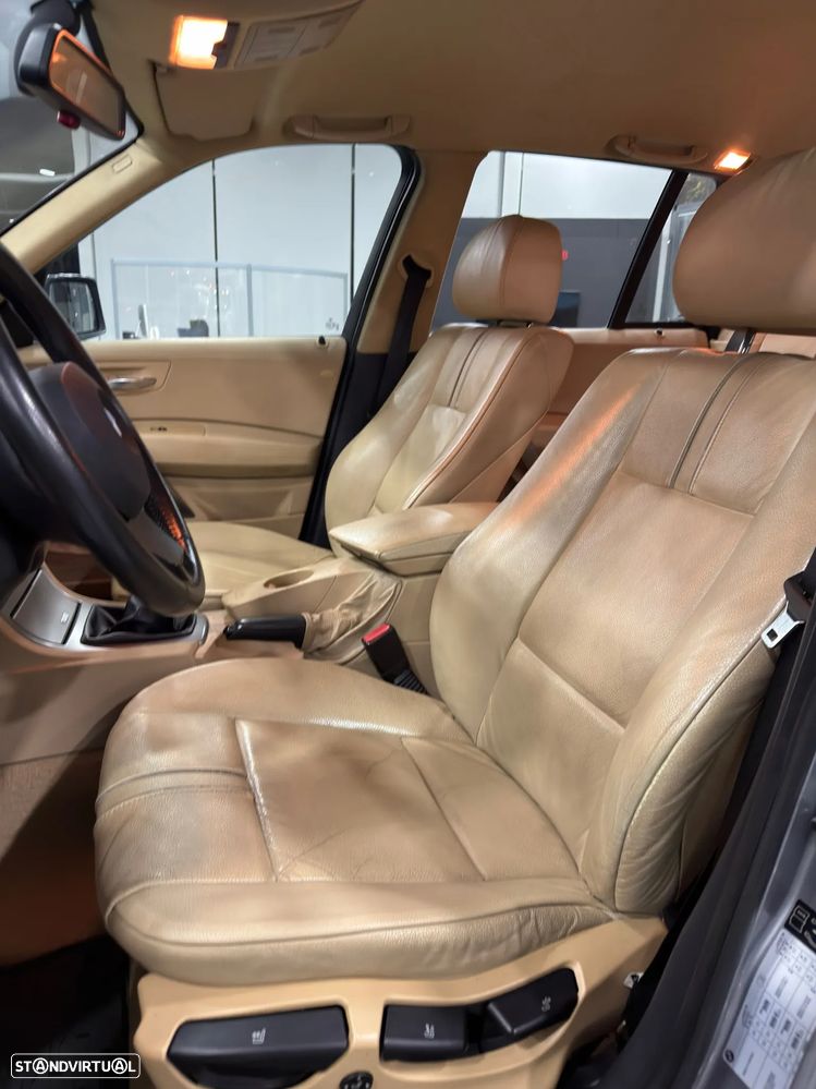 BMW X3 2.0 d - 12