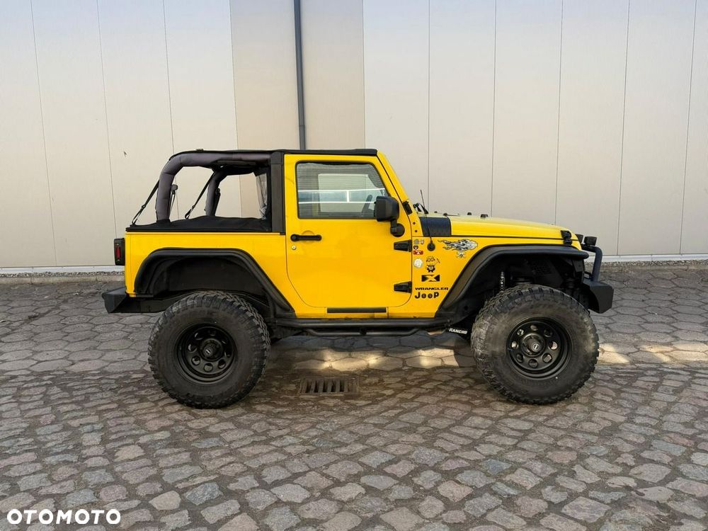 Jeep Wrangler - 36
